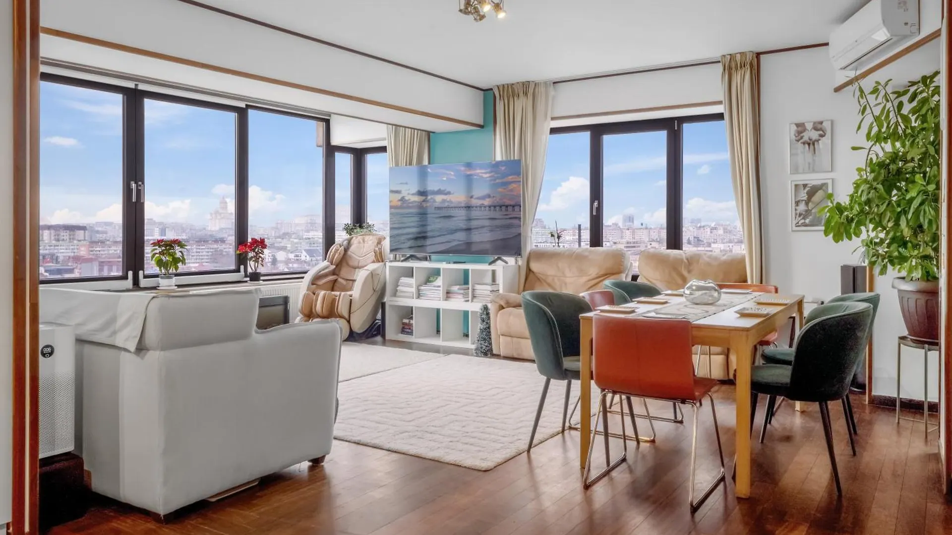 Luxurious Downtown Penthouse With Spectacular Panorama Apartment Bucharest Romania